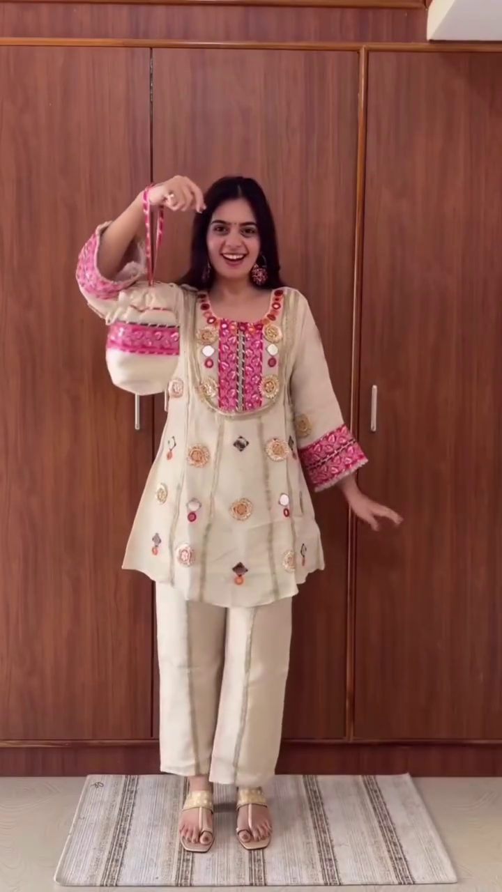 Partywear Pure Shimmer Tissue Designer Gota Patti Coord Set – Glamorous Ethnic Elegance