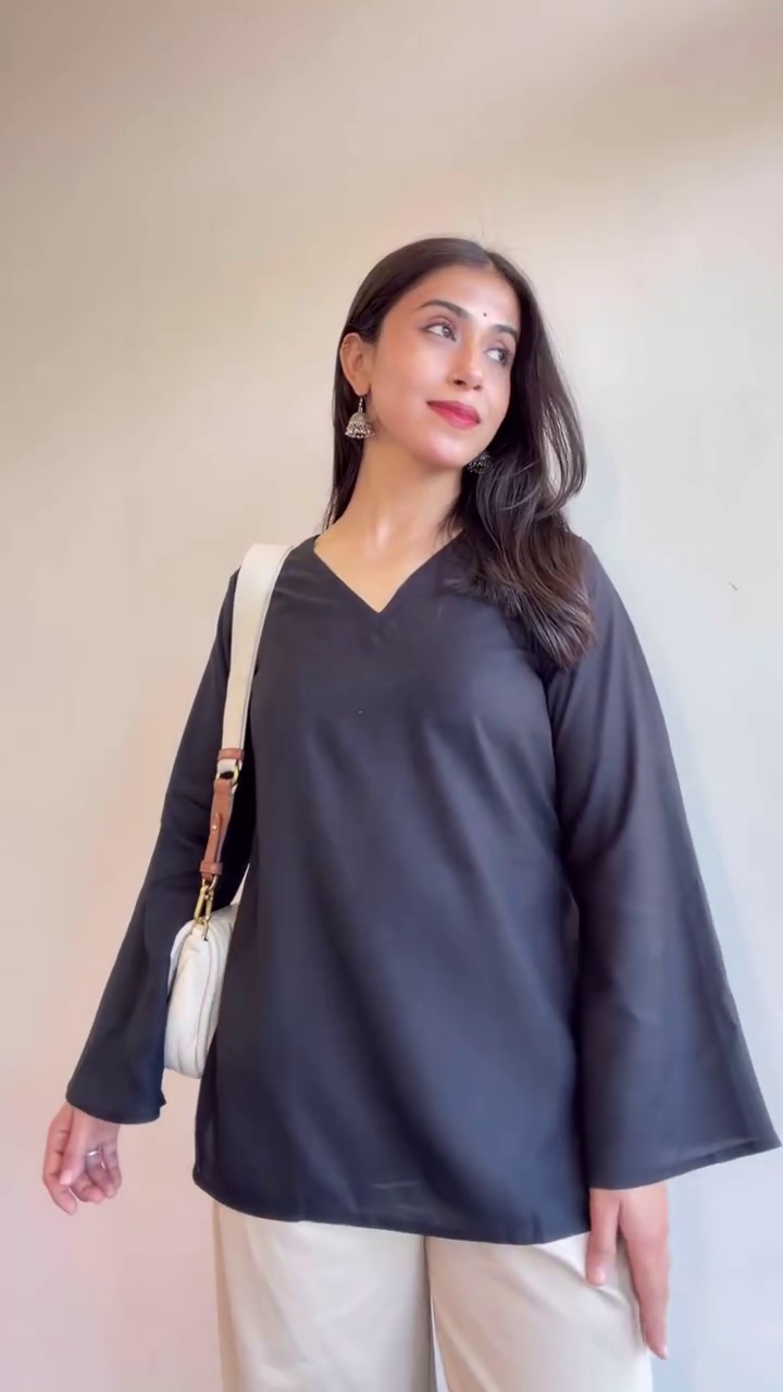 💚 Fresh Charm: Olive Wrap-Style Printed Top