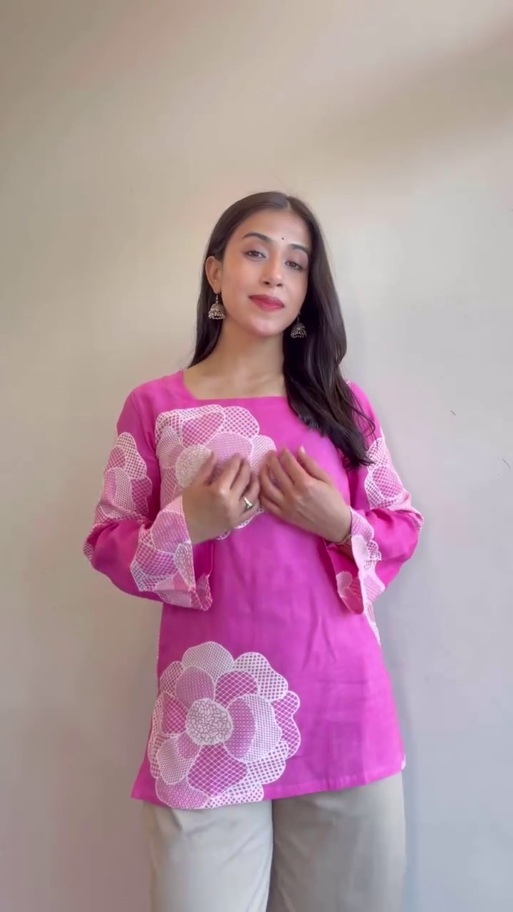 💚 Fresh Charm: Olive Wrap-Style Printed Top