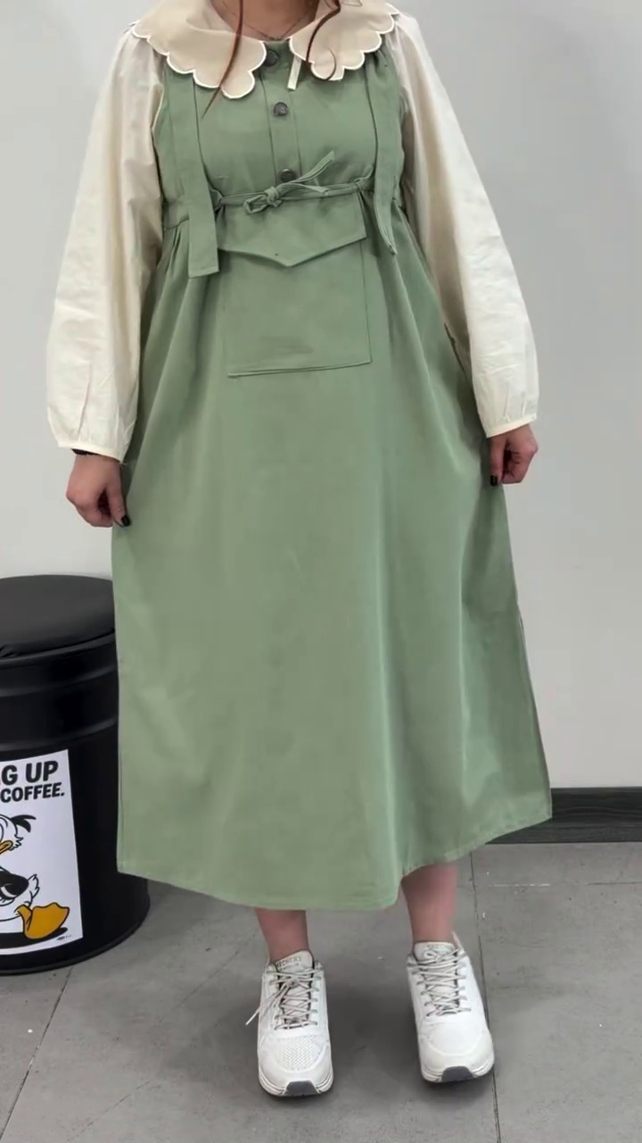 🤎 Vintage Meadow: Layered Collar Midi Dress