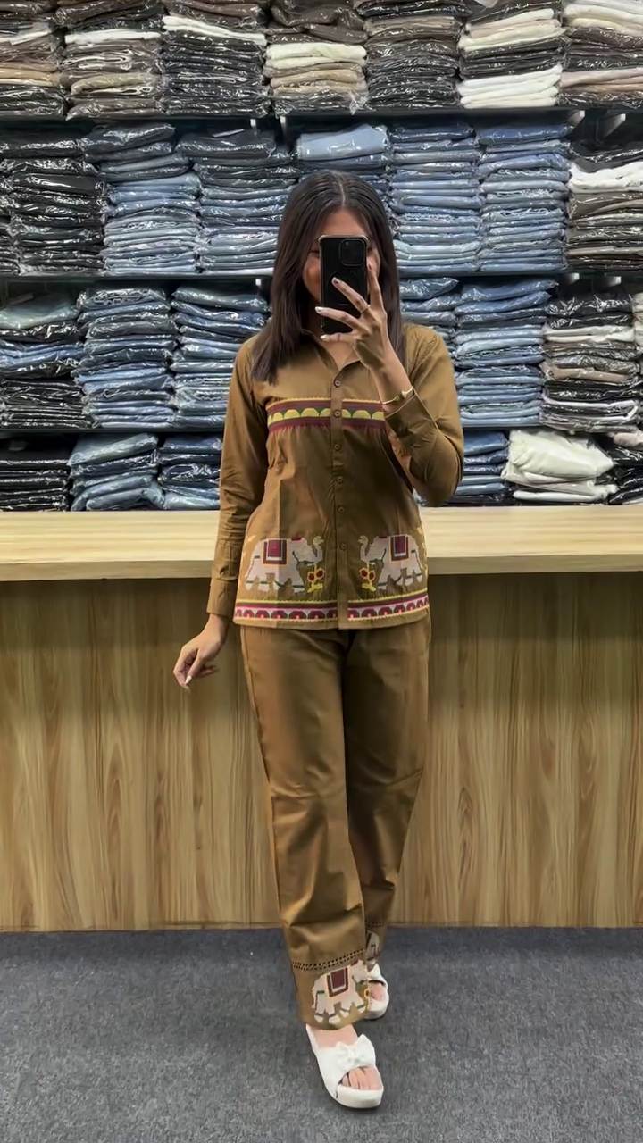 Emerald Green Elephant Print Co-Ord Set – Bold Ethnic Fusion with Modern Comfort