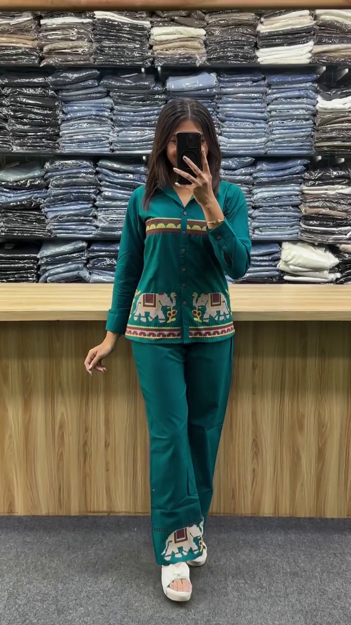 Emerald Green Elephant Print Co-Ord Set – Bold Ethnic Fusion with Modern Comfort