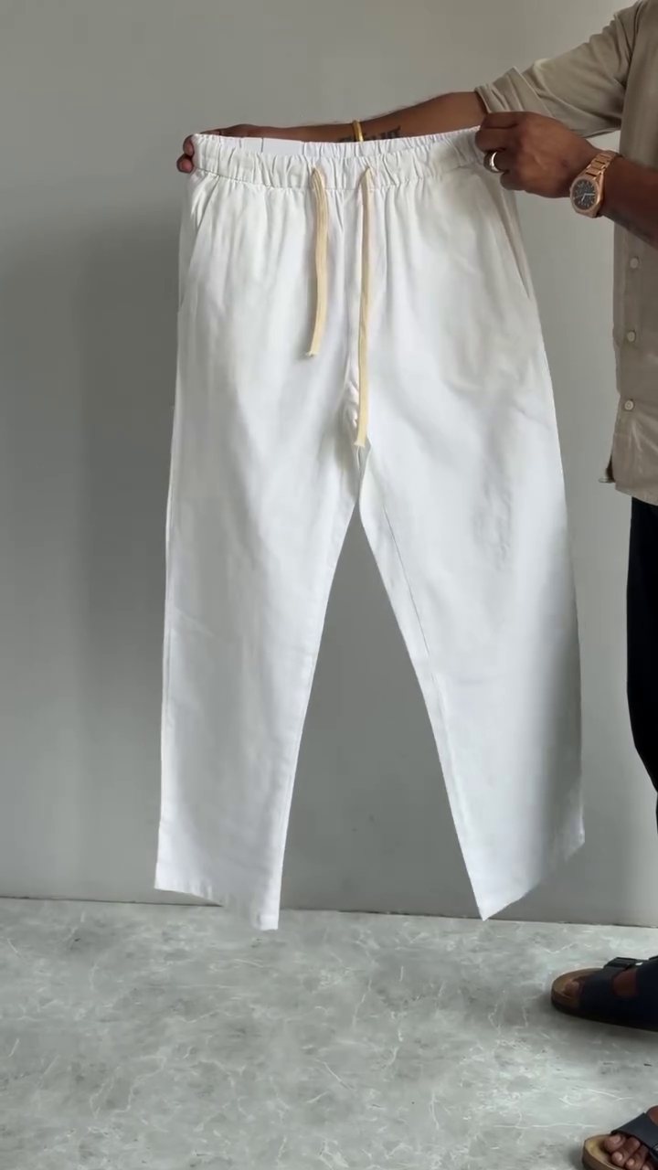 Effortless Style with Off-White Linen Blend Trousers – Lightweight Comfort Meets Modern Elegance