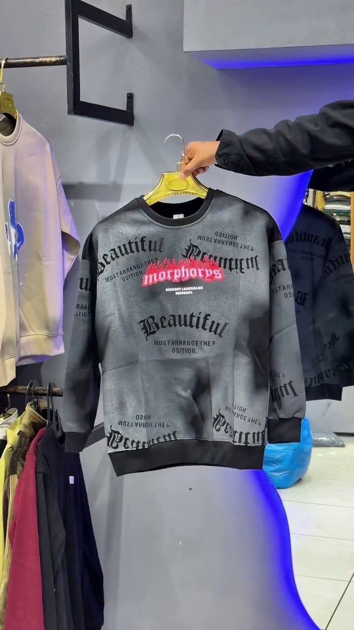 Men’s White Oversized Printed Crewneck Sweatshirt – Street Style Meets Comfort