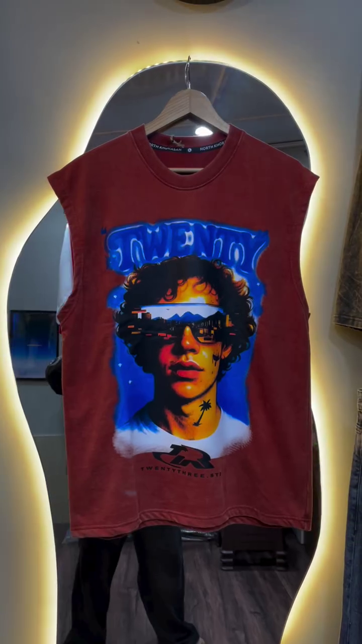 Edgy Streetwear: Graphic Sleeveless Mummy Print Oversized T-Shirt