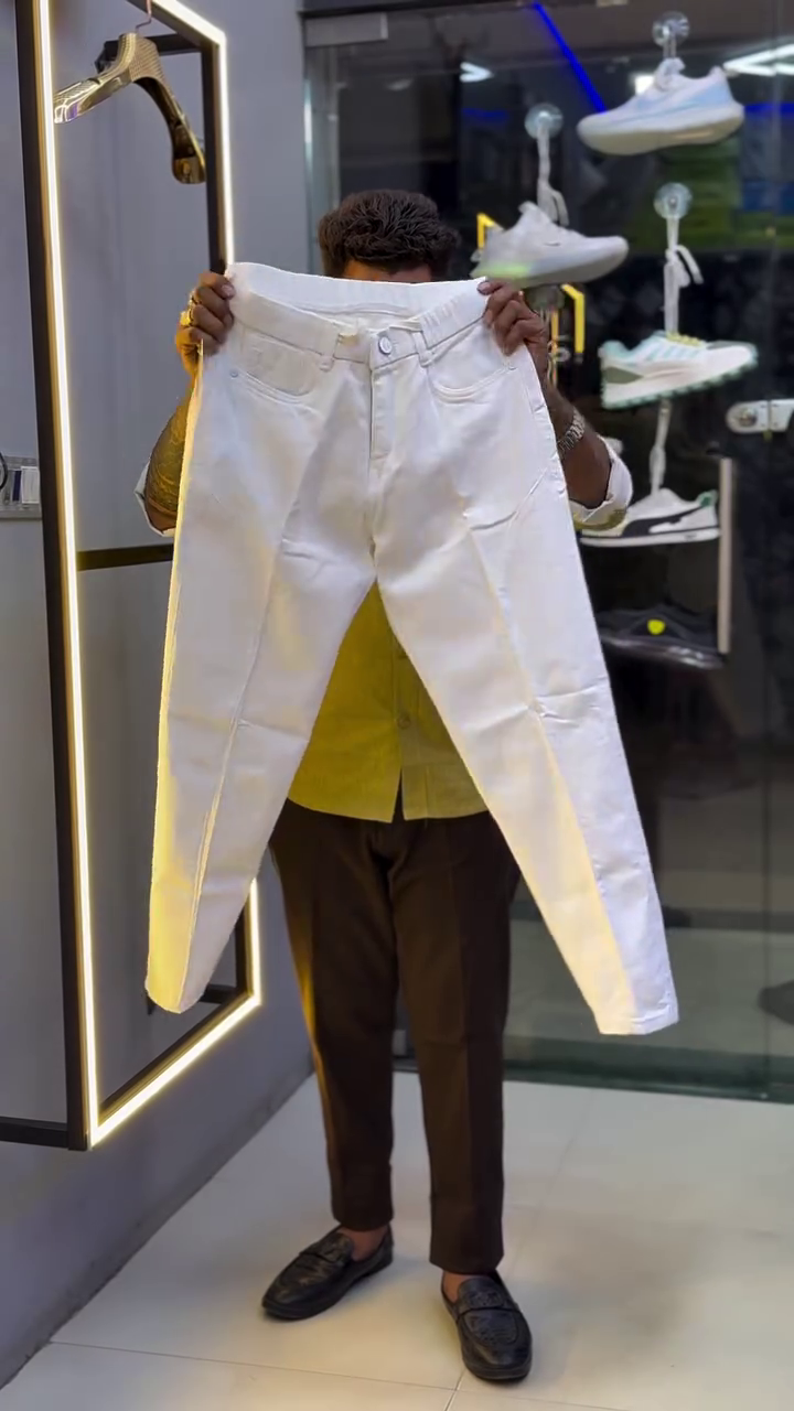 Smart Comfort: Premium Beige Drawstring Trousers for Everyday Style