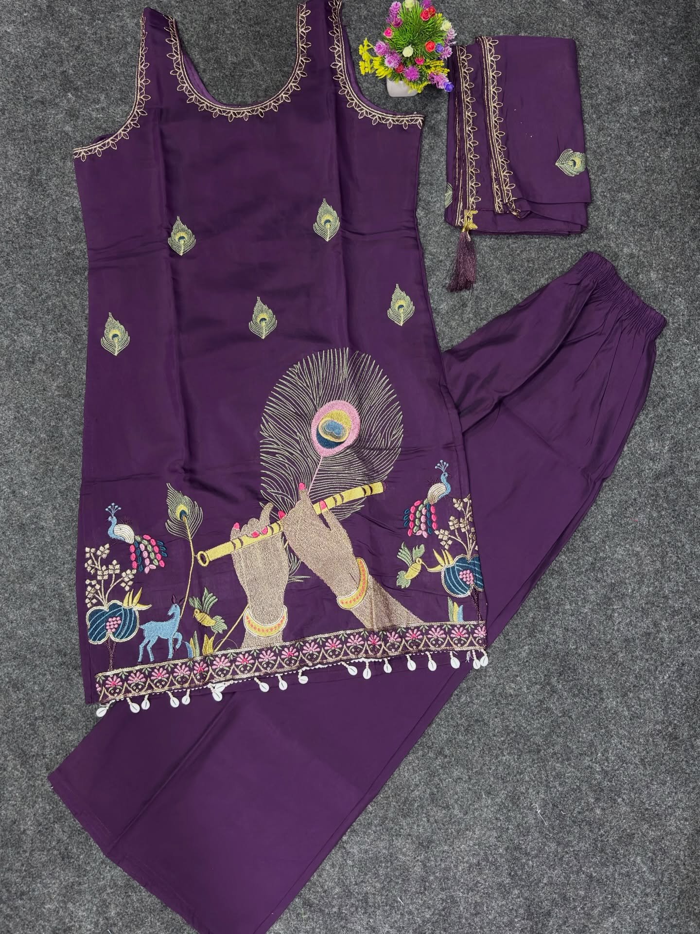 Kurta Set with Trousers & Dupatta – Premium Ethnic Style at Just ₹149